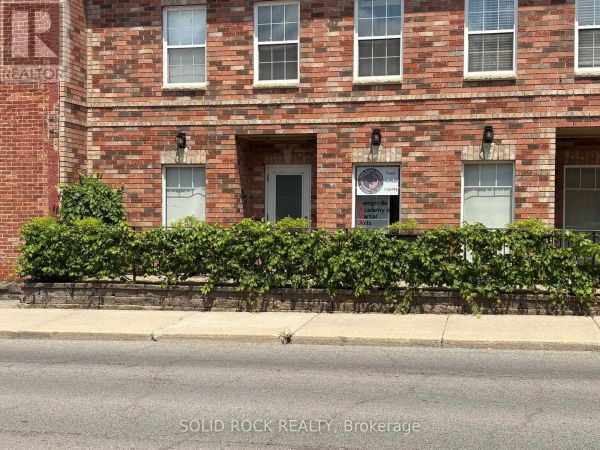 1-125 Prescott Street